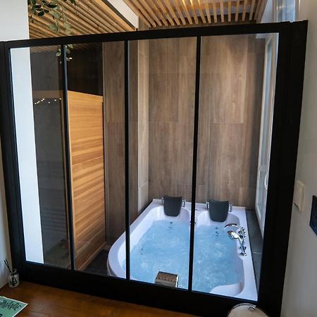 Capsule Wellness - Sauna - Balneo - Machine De Sport Privatif - Ps5 - 2 Chambres Valenciennes Ngoại thất bức ảnh