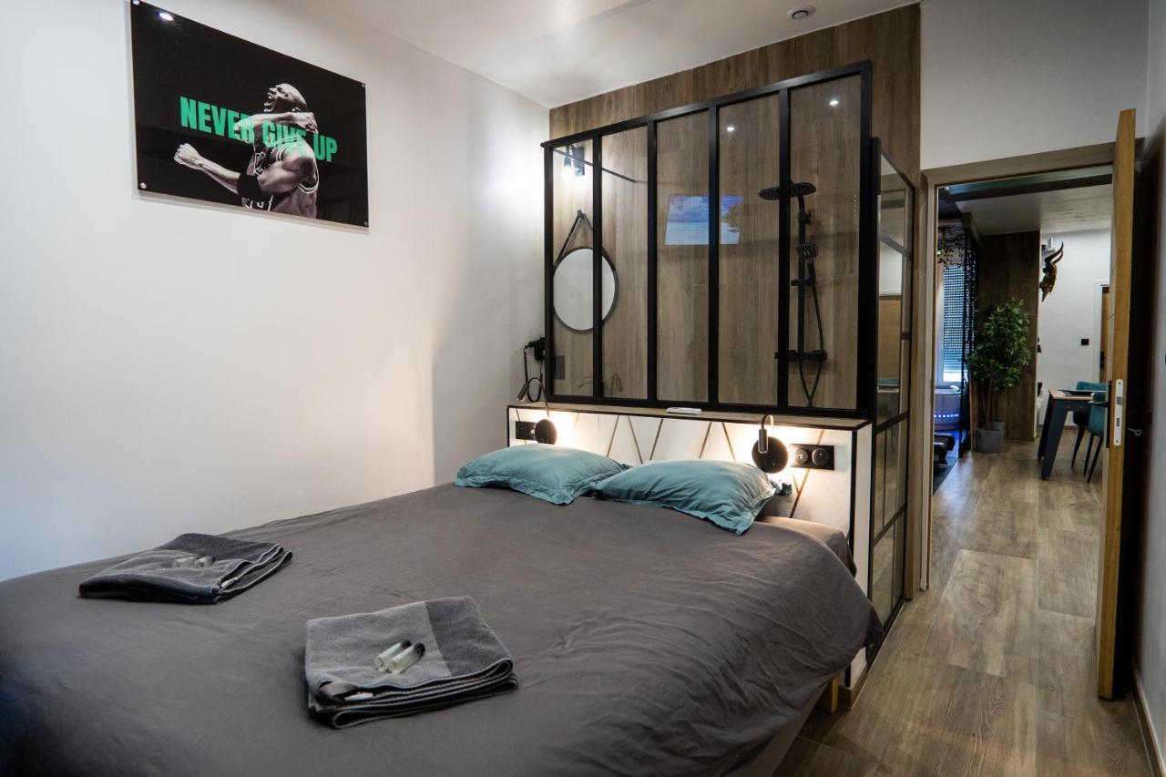 Capsule Wellness - Sauna - Balneo - Machine De Sport Privatif - Ps5 - 2 Chambres Valenciennes Ngoại thất bức ảnh